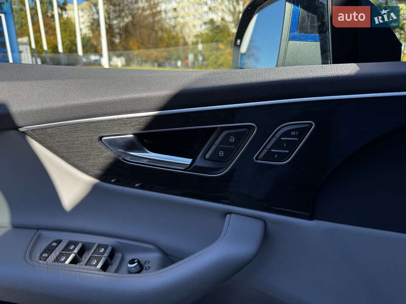 Внедорожник / Кроссовер Audi Q7 2021 в Львове