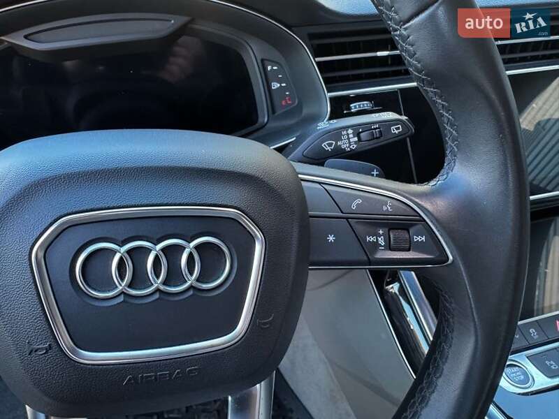 Внедорожник / Кроссовер Audi Q7 2021 в Львове