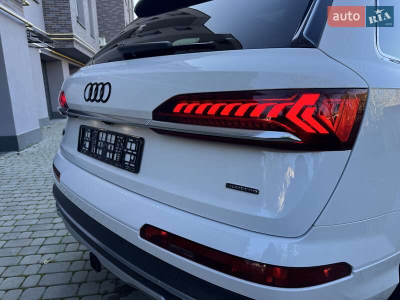 Позашляховик / Кросовер Audi Q7 2021 в Львові фото 18 Позашляховик / Кросовер Audi Q7 2021 в Львові