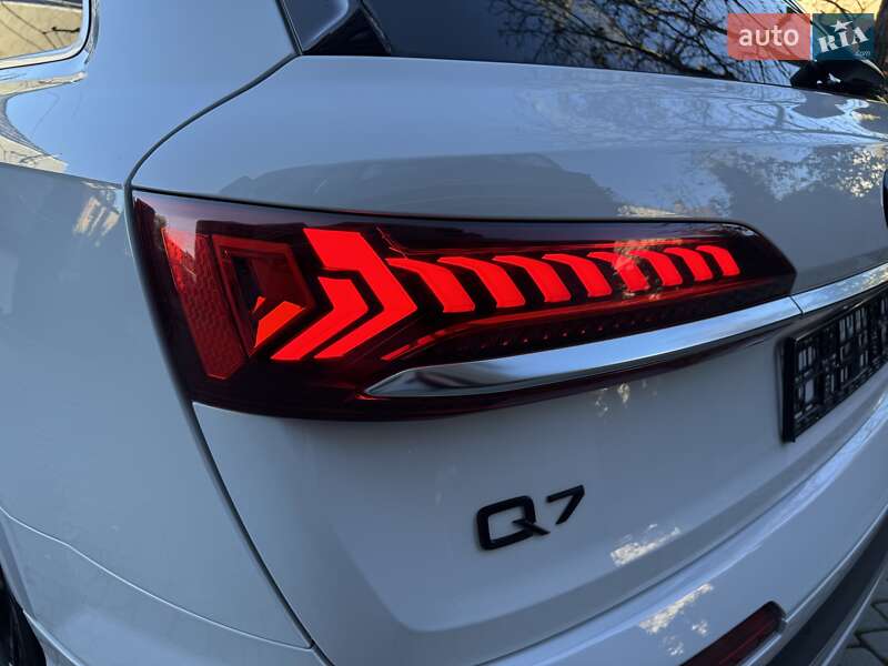 Позашляховик / Кросовер Audi Q7 2021 в Львові фото 20 Позашляховик / Кросовер Audi Q7 2021 в Львові