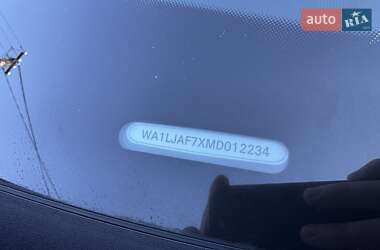 Внедорожник / Кроссовер Audi Q7 2021 в 