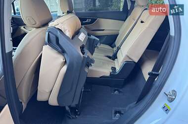 Внедорожник / Кроссовер Audi Q7 2021 в 