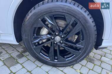 Внедорожник / Кроссовер Audi Q7 2021 в 