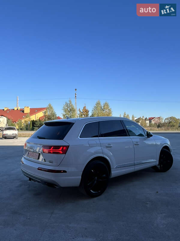 Позашляховик / Кросовер Audi Q7 2016 в Львові фото 9 Позашляховик / Кросовер Audi Q7 2016 в Львові