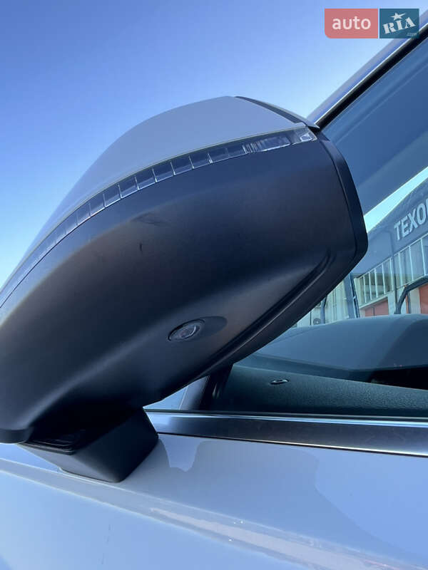 Позашляховик / Кросовер Audi Q7 2016 в Львові фото 14 Позашляховик / Кросовер Audi Q7 2016 в Львові