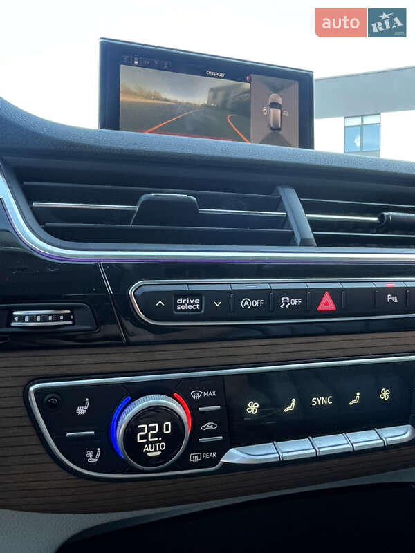 Позашляховик / Кросовер Audi Q7 2016 в Львові фото 18 Позашляховик / Кросовер Audi Q7 2016 в Львові