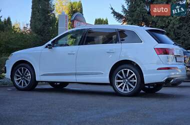 Позашляховик / Кросовер Audi Q7 2016 в  фото 4 Позашляховик / Кросовер Audi Q7 2016 в