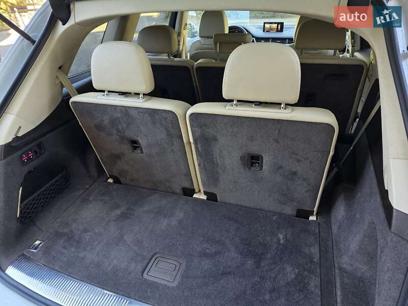 Внедорожник / Кроссовер Audi Q7 2016 в Тернополе фото 44 Внедорожник / Кроссовер Audi Q7 2016 в Тернополе