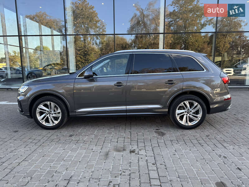 Внедорожник / Кроссовер Audi Q7 2021 в Львове