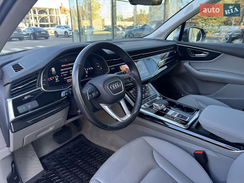 Внедорожник / Кроссовер Audi Q7 2021 в Львове