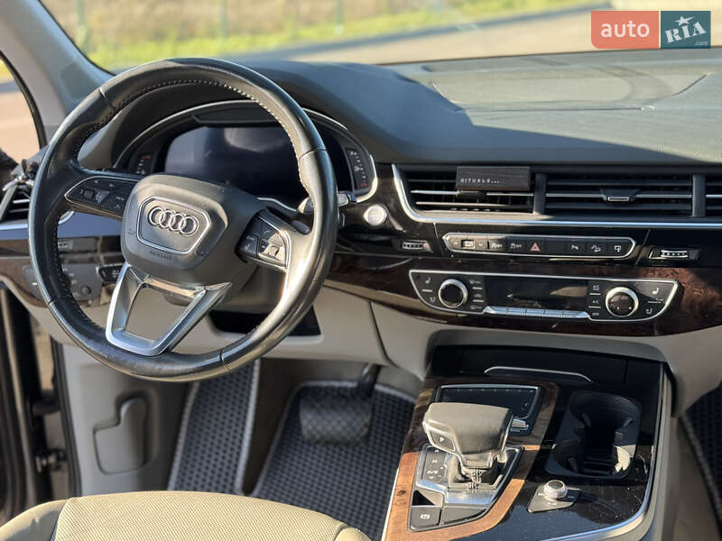 Позашляховик / Кросовер Audi Q7 2017 в Рівному фото 42 Позашляховик / Кросовер Audi Q7 2017 в Рівному