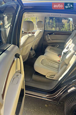 Позашляховик / Кросовер Audi Q7 2014 в 