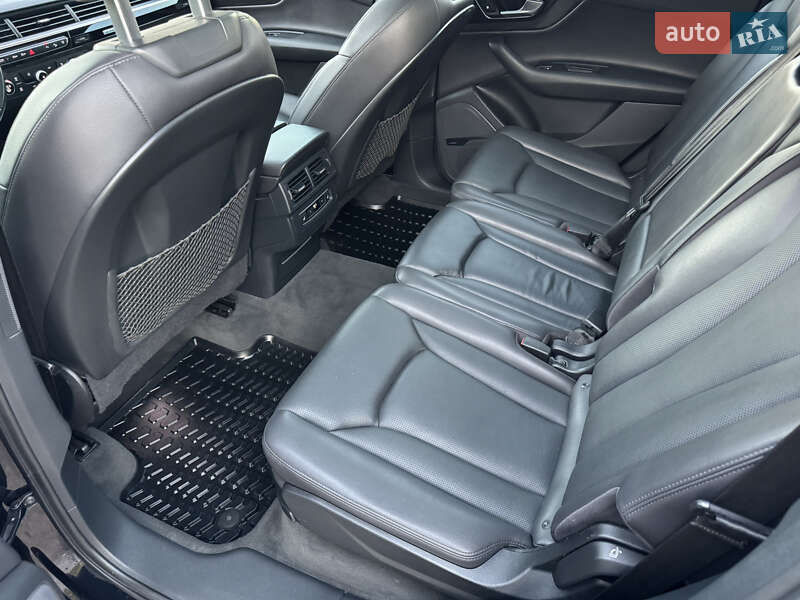 Внедорожник / Кроссовер Audi Q7 2017 в Дубно фото 56 Внедорожник / Кроссовер Audi Q7 2017 в Дубно