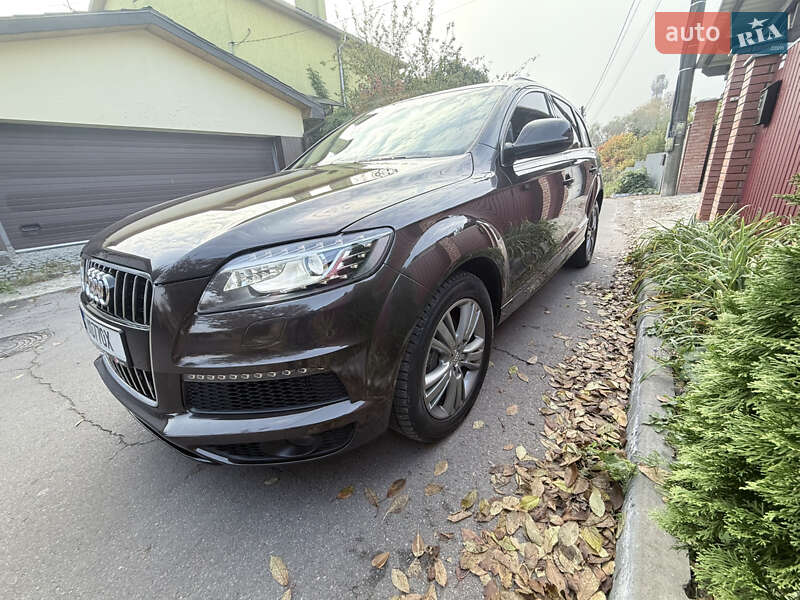 Внедорожник / Кроссовер Audi Q7 2012 в Киеве