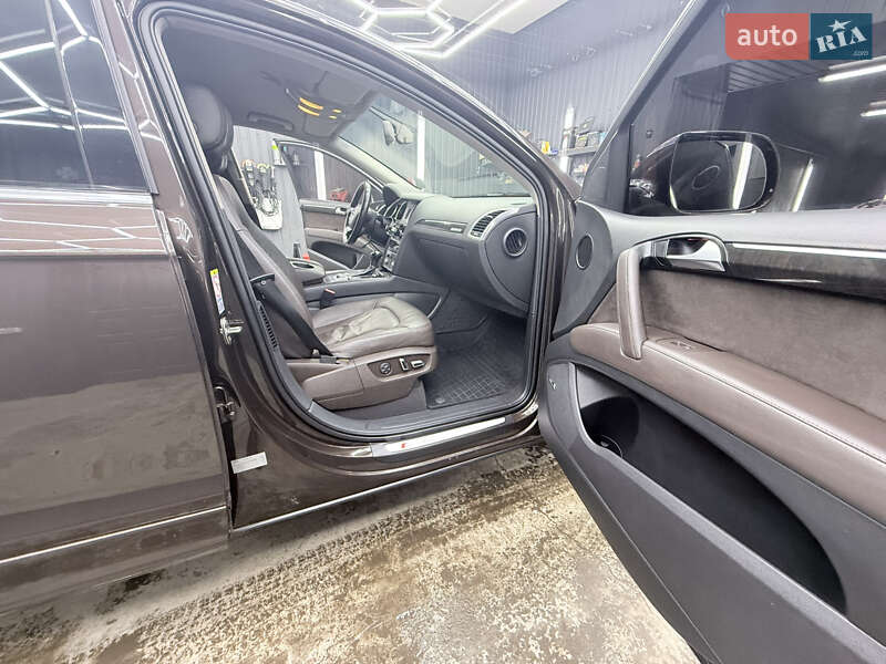 Внедорожник / Кроссовер Audi Q7 2012 в Киеве