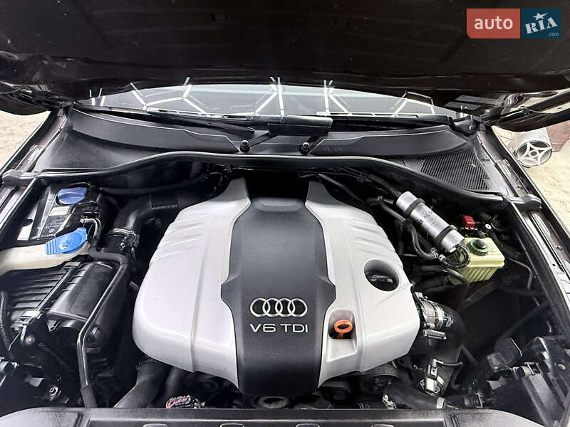 Внедорожник / Кроссовер Audi Q7 2012 в Киеве