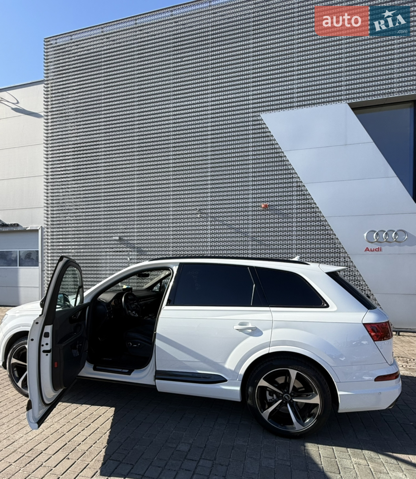 2017 Audi Q7 - мініатюра 5