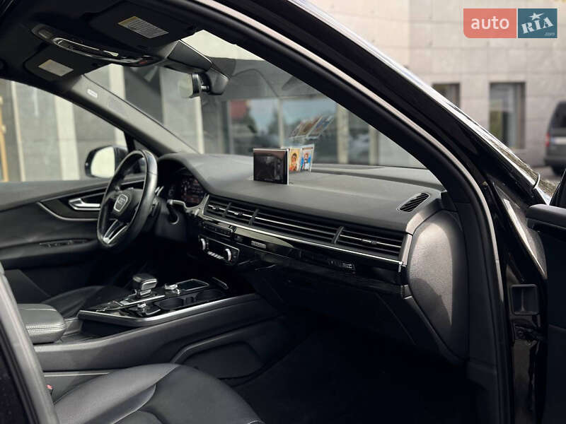 Внедорожник / Кроссовер Audi Q7 2018 в Хмельницком фото 23 Внедорожник / Кроссовер Audi Q7 2018 в Хмельницком