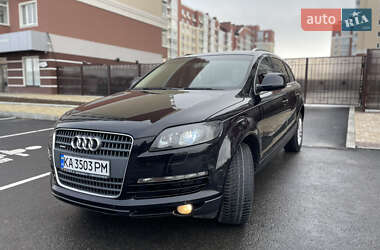 Позашляховик / Кросовер Audi Q7 2008 в Умані