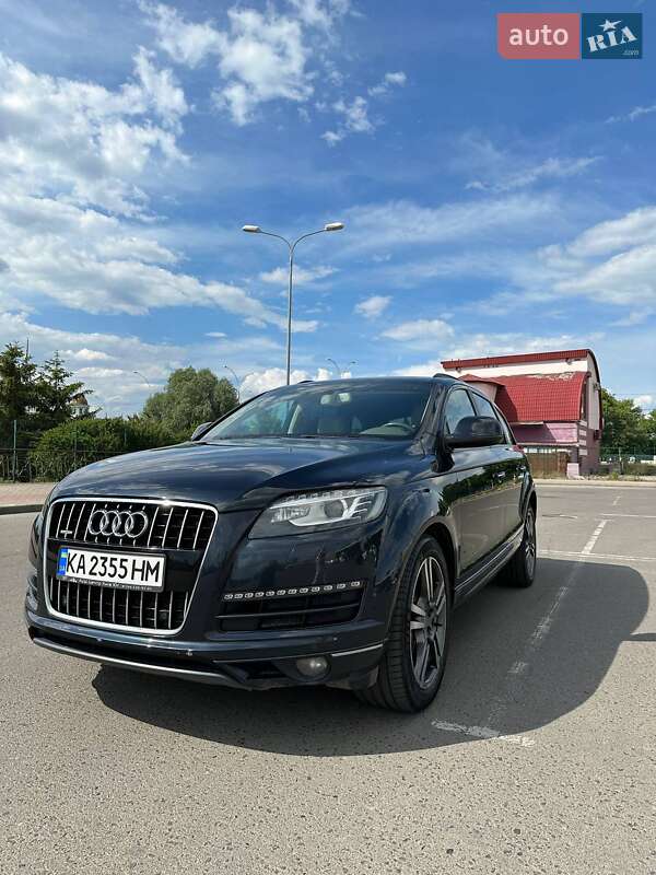 Audi Q7 2011