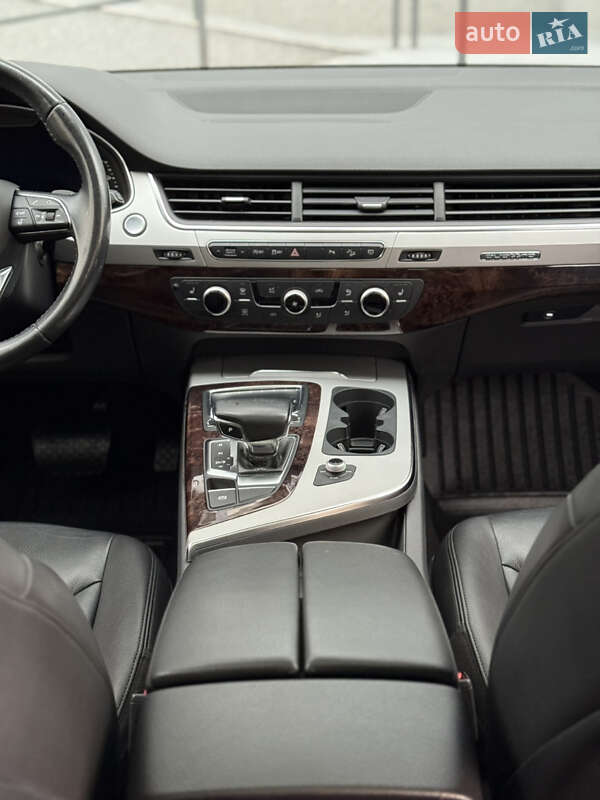 Позашляховик / Кросовер Audi Q7 2019 в Білій Церкві фото 44 Позашляховик / Кросовер Audi Q7 2019 в Білій Церкві