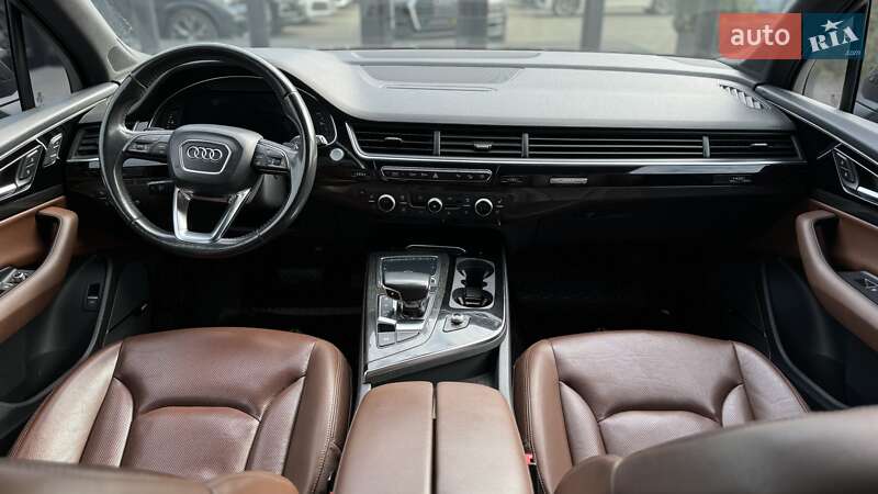 Позашляховик / Кросовер Audi Q7 2017 в Києві фото 26 Позашляховик / Кросовер Audi Q7 2017 в Києві
