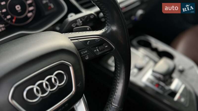 Позашляховик / Кросовер Audi Q7 2017 в Києві фото 31 Позашляховик / Кросовер Audi Q7 2017 в Києві