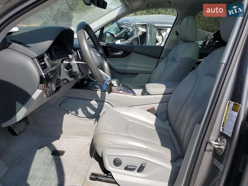 Позашляховик / Кросовер Audi Q7 2017 в Львові фото 8 Позашляховик / Кросовер Audi Q7 2017 в Львові