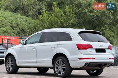 Позашляховик / Кросовер Audi Q7 2015 в  фото 7 Позашляховик / Кросовер Audi Q7 2015 в