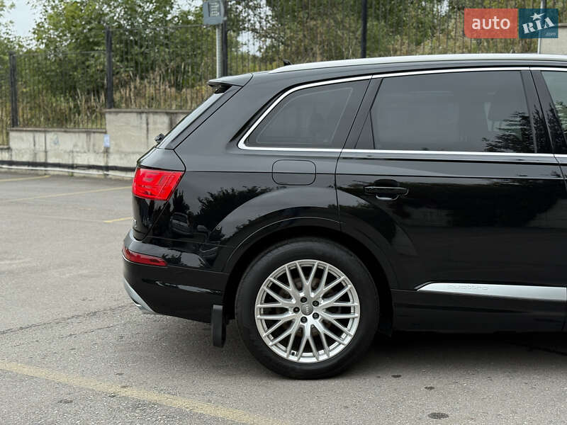 Позашляховик / Кросовер Audi Q7 2015 в Рівному фото 26 Позашляховик / Кросовер Audi Q7 2015 в Рівному