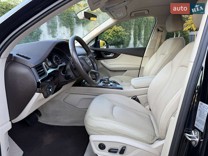 Позашляховик / Кросовер Audi Q7 2015 в Рівному фото 54 Позашляховик / Кросовер Audi Q7 2015 в Рівному
