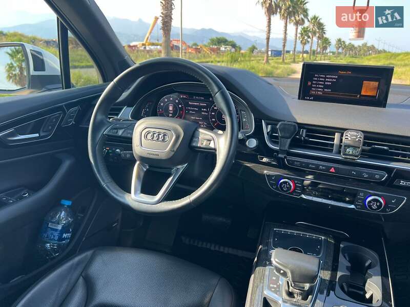 Внедорожник / Кроссовер Audi Q7 2018 в Киеве