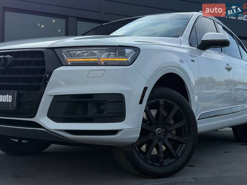 Позашляховик / Кросовер Audi Q7 2017 в Рівному фото 5 Позашляховик / Кросовер Audi Q7 2017 в Рівному