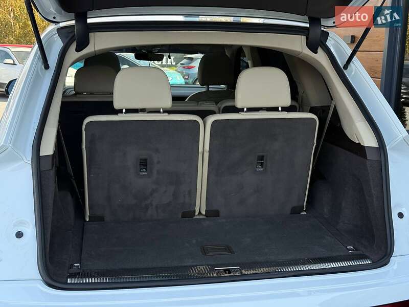 Позашляховик / Кросовер Audi Q7 2017 в Рівному фото 30 Позашляховик / Кросовер Audi Q7 2017 в Рівному