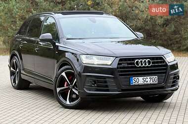 Позашляховик / Кросовер Audi Q7 2017 в  фото 22 Позашляховик / Кросовер Audi Q7 2017 в