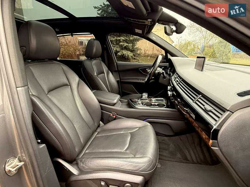 Внедорожник / Кроссовер Audi Q7 2016 в Харькове фото 40 Внедорожник / Кроссовер Audi Q7 2016 в Харькове