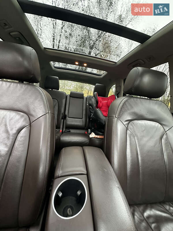 Внедорожник / Кроссовер Audi Q7 2012 в Львове