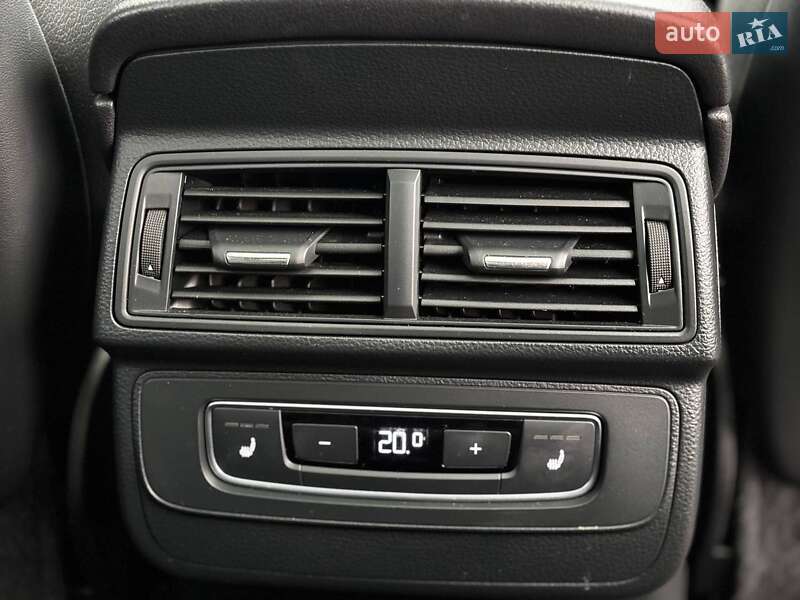 Внедорожник / Кроссовер Audi Q7 2016 в Киеве