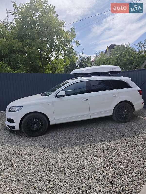 Позашляховик / Кросовер Audi Q7 2011 в Тернополі