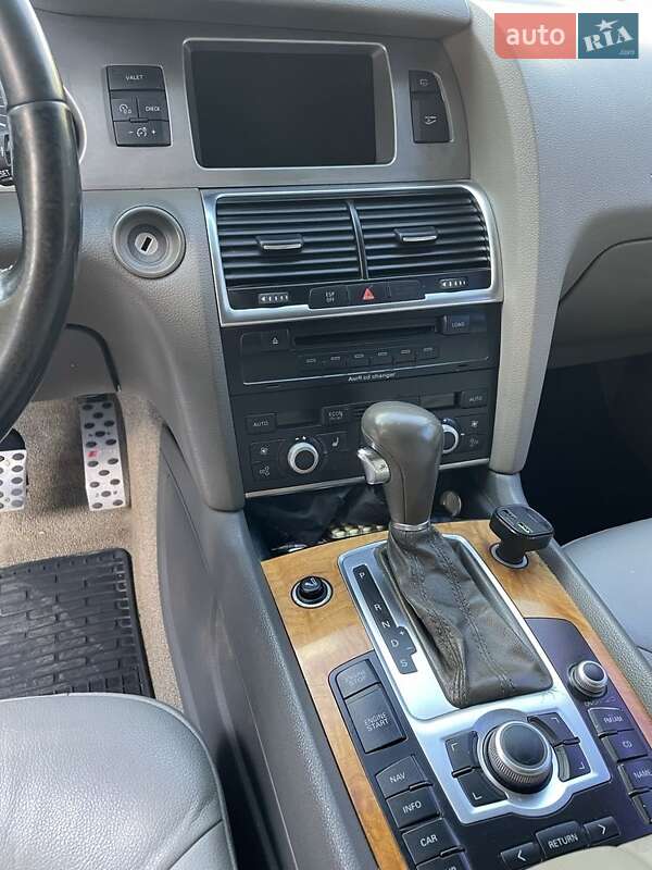Позашляховик / Кросовер Audi Q7 2006 в Кам'янець-Подільському фото 15 Позашляховик / Кросовер Audi Q7 2006 в Кам'янець-Подільському