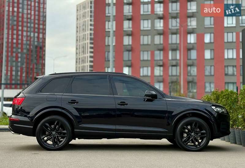 Позашляховик / Кросовер Audi Q7 2016 в Києві фото 8 Позашляховик / Кросовер Audi Q7 2016 в Києві