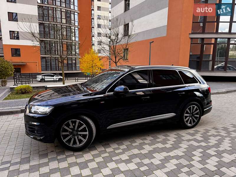 Позашляховик / Кросовер Audi Q7 2015 в Івано-Франківську фото 18 Позашляховик / Кросовер Audi Q7 2015 в Івано-Франківську