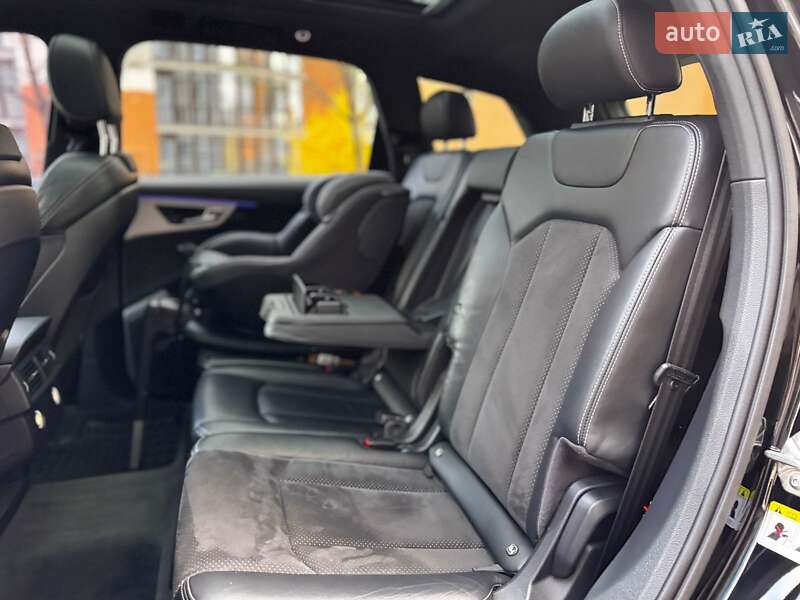 Позашляховик / Кросовер Audi Q7 2015 в Івано-Франківську фото 60 Позашляховик / Кросовер Audi Q7 2015 в Івано-Франківську