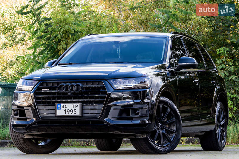 Позашляховик / Кросовер Audi Q7 2017 в Львові