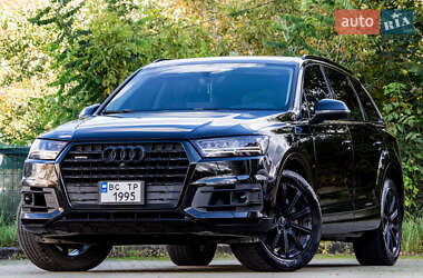 Позашляховик / Кросовер Audi Q7 2017 в  фото 3 Позашляховик / Кросовер Audi Q7 2017 в