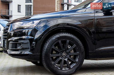 Позашляховик / Кросовер Audi Q7 2017 в  фото 7 Позашляховик / Кросовер Audi Q7 2017 в