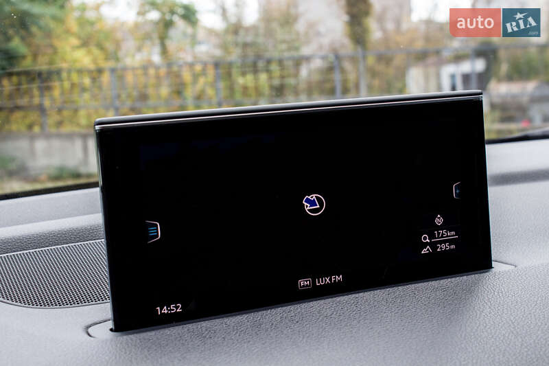 Позашляховик / Кросовер Audi Q7 2017 в Львові