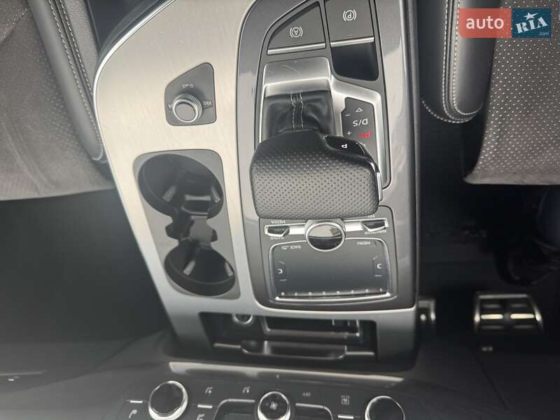 Внедорожник / Кроссовер Audi Q7 2018 в Киеве фото 24 Внедорожник / Кроссовер Audi Q7 2018 в Киеве