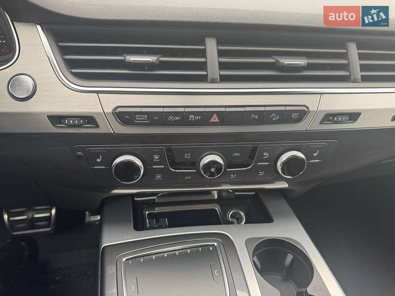 Внедорожник / Кроссовер Audi Q7 2018 в Киеве фото 33 Внедорожник / Кроссовер Audi Q7 2018 в Киеве