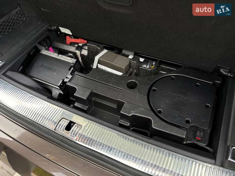 Позашляховик / Кросовер Audi Q7 2017 в Стрию фото 77 Позашляховик / Кросовер Audi Q7 2017 в Стрию